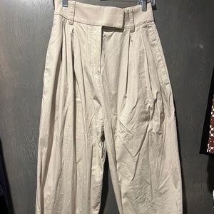 COS cropped chino Pants US 4